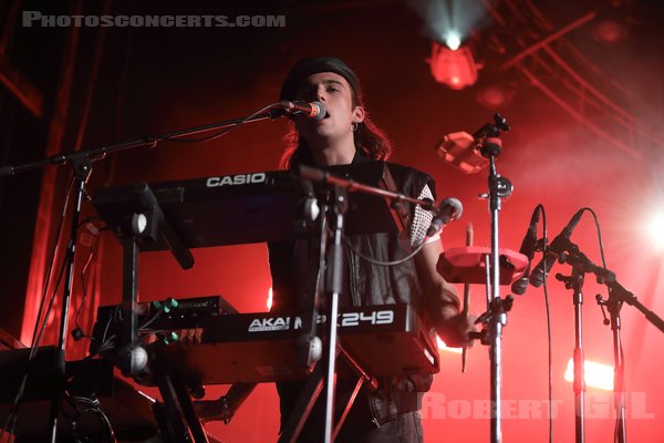 THE FAT WHITE FAMILY - 2024-05-25 - ANGERS - Le Chabada - Scene Reverberation - 